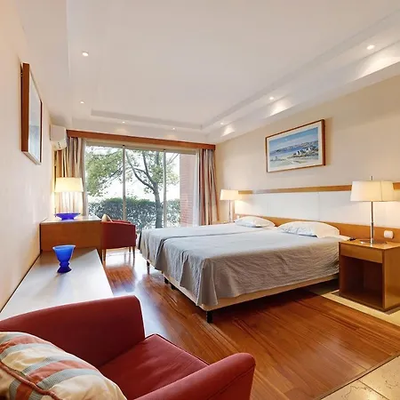 Apartment Boca Do Rio - T1 *