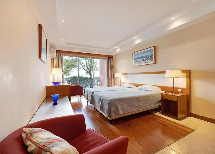 Apartamento Boca Do Rio - T1 *